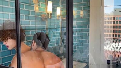 Samm Fitness i Sean Ford – gejowskie porno analne