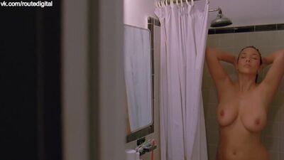 Jelena Jensen desnuda en «Bad Biology» (2008) en HD 720p. Ver en línea / Jelena Jensen - «Bad Biology»