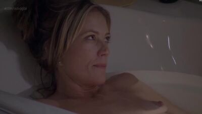 Ally Walker nue - Tell Me You Love Me S01E01-10 (2007) 1080p Regarder en ligne