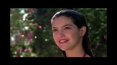 Phoebe Cates nackt (Film „Fast Times at Ridgemont High“) Phoebe Cates