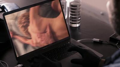 Lola Glaudini Nua - Ray Donovan (2018) 6.ª temporada, 2.º episódio - HD 1080p - Ver online