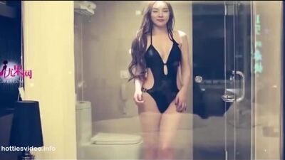 Vídeo de sessão fotográfica "Corpo Perfeito" da Ugirls