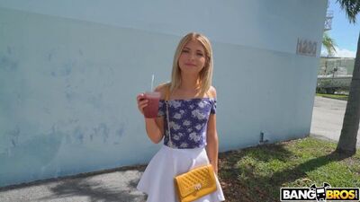 Emma Bugg [Lodzik, seks, wytrysk, porno, seks analny, ostro, brunetki, MILF, nastolatki, blondynka, orgia, duże cycki, tyłek]