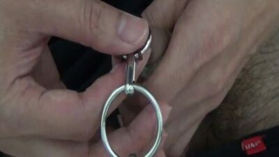 Conjunto de corrente de aço de 30 cm... e inserção na uretra e na bexiga - Vídeo pornográfico do XTube de qichen_1
