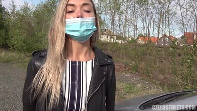 CzechStreets – E125 Food Car Massacre [Porno, Pron, Amateur, порно, tschechisch, Blowjob, tschechischer Porno, vor der Kamera, Anal, Milf, Mama, 2020]