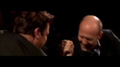 Jimmy Fallon und Jason Statham beim Armdrücken (Late Night with Jimmy Fallon)