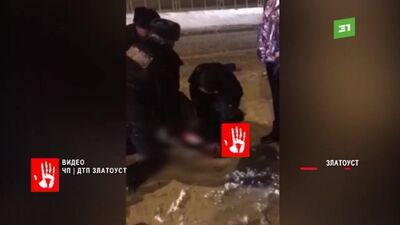 Un passeggero ha rotto il finestrino di un taxi. Alla fine, la polizia ha dovuto immobilizzare quel pazzo