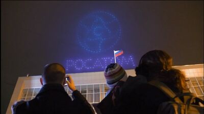 Spectacle de drones en l'honneur de l'atome pacifique
