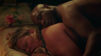 Бріджет Еверетт оголена — «Love You More» (2017) 1 сезон Дивитися онлайн / Бріджет Еверетт