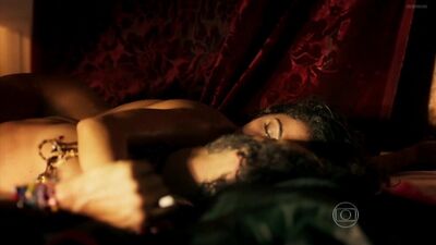 Carol Castro desnuda - Velho Chico (2016) t1e1 1080p