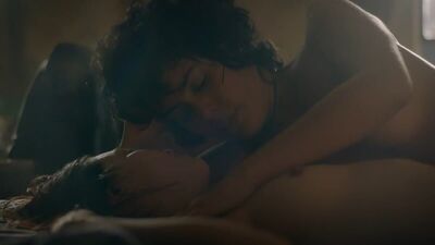 Mishel Prada, Roberta Colindrez, Melissa Barrera nude - Vida s03e01 (2020) HD 1080p Guarda online / Мишель Прада - Жизнь