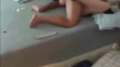 Algumas mulheres gostam de ser fodidas com força | Sigam-nos também no Twitter https://twitter.com/1turkporn