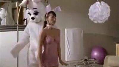 Jennifer Love Hewitt, a coelhinha sensual