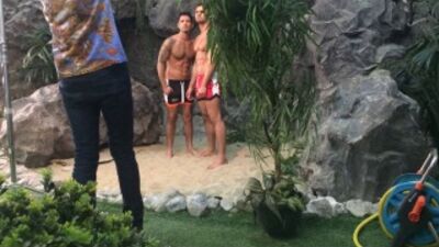 Diego Arnary / Kirill Dowidoff – Usunięte sceny z serialu „Easier Than You Think”, odc. 2, Moskwa