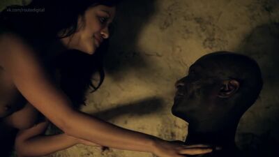 Marisa Ramirez nuda - Spartacus: Gods of the Arena, st. 1 ep. 1 (2011) HD 1080p Guarda online