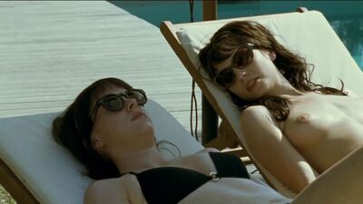 Tuppence Middleton nue - Le Piège de Cendrillon (2013) HD 1080p