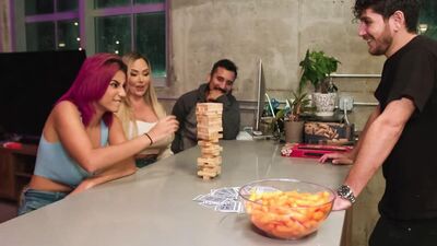Рокси Синнер, Кэлли Брукс [PornCube ПОРНО ВК жаңа Porn vk HD 1080 Үлкен кеуделер]