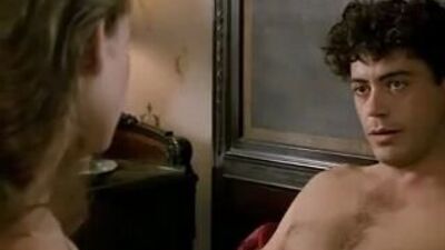 Milla Jovovich : scènes sexy