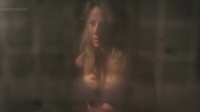 Мишель Лехейн Ньюд – Тонгз (2014) HD 1080p Онлайн көру