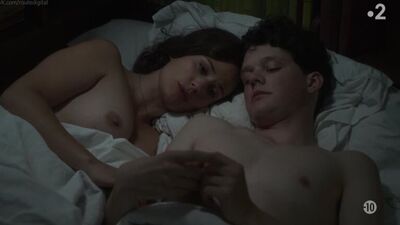 Lucie Lucas Nude - La Petite Femelle (2021) HD 1080p Regarder en ligne / Lucie Lucas - La Petite Femelle
