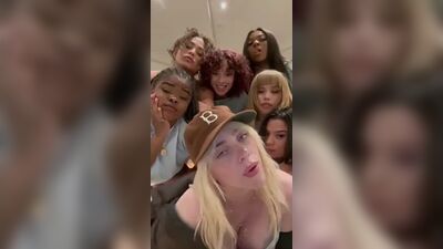 Billie Eilish, mamas, peitos grandes, gangue