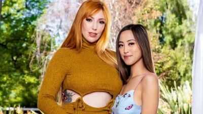 [GirlsWay] Lauren Phillips, Alexia Anders - Una vacanza di primavera in solitudine