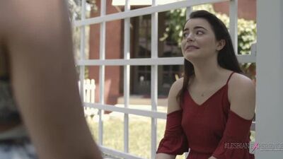 Kylie Quinn et Sara Luvv - Une rencontre spontanée qui se termine en apothéose
