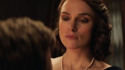 Keira Knightley - The Aftermath (2019) (NOVA CENA!!)