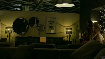 Scene piccanti di Sky Rojo
