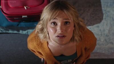 Olivia Holt, Reha Sandill – „Turkey Drop” (2019) HD 1080p Nagość? Seksowne! Obejrzyj online