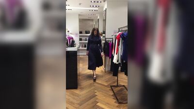 Niebieska letnia sukienka Karen Millen 1.mov