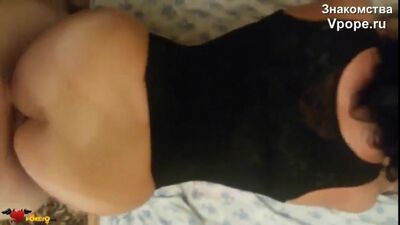 Primera vez de sexo anal con condón en un culito estrecho (Porno con mujeres maduras, mature, MILF, mamás, XXX, Sexo, Porno) 18+