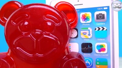 ҮЙРЕНУШІ – ДҰРЫС ҚАПТАЙЫН ТАҢДАП, IPHONE УЫН: ВАЛЕРА ЖЕЛЕ АЮЫ