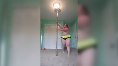 BBW Stripper Pole Dancing