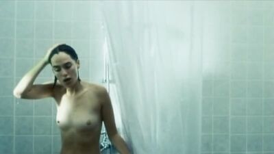 Lena Headey Nua – Aberdeen (2000) HD 720p Ver Online / Lina Hidi – Aberdeen