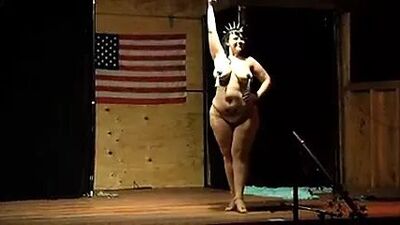 Burleska w dużych rozmiarach – Black Mariah NY