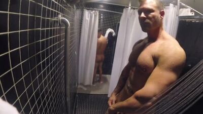 [g #usa] Austin_wolf #9 scopata nella doccia della palestra a Palm Springs