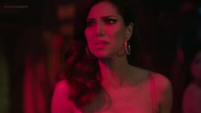 Roselyn Sanchez, Fiona Vroom, ecc. – La morte di una showgirl di Las Vegas (2016) HD 1080p Nuda? Sexy! Guarda online