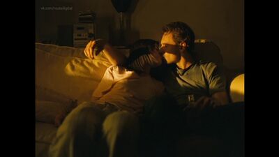 Кірстон Вейрінг, Кеті Джарвіс оголена — «Акваріум» (2009) HD 1080p Дивитися онлайн / Кеті Джарвіс, Кірстон Вейрінг — «Акваріум»