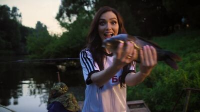 BIG RUSSIAN BOSS feat. MOLLY – MI PIACE – PREMIERE DEL VIDEO (nuovo video 2017: Molly, Mally, Olya, Olga Seryabkina, Big Russian Boss)