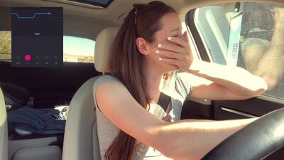 Ha raggiunto l'apice del piacere, proprio mentre era al volante