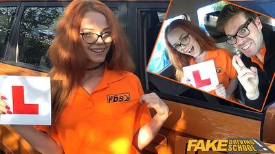 Aulas de condução com conotação sexual