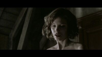 Сильвія Хукс: оголена попка та секс — «De Bende van Oss» (Нідерланди, 2011) HD 1080p Blu-ray — дивитися онлайн / Сильвія Хукс — «Опасна банда»