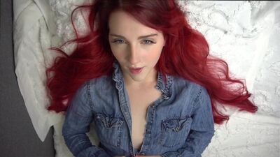 Quelle salope excitante, je meurs d'envie de la baiser sans attendre
