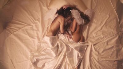 Joanna - Sur Ton Corps (Clip Officiel feat. Leolulu)