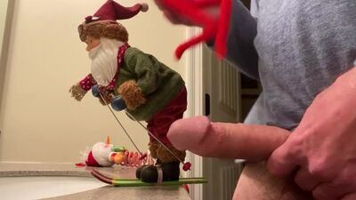 Elf’s on the shelf and Santa orgy. Cumshot facial for Santa
