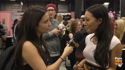 Asa-akira-cherokee-d-ass-na-exxxotica-2015-com-pornhub-aria-pornhubtv