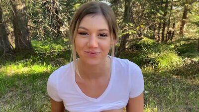 A Blondierhi decidiu fazer um broche ao ar livre onlyfans 1080 HD porno sexo milf sexy madura rata broche rabo