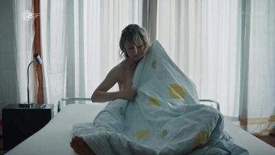Lisa Wagner nago – Komisarz Heller, sezon 1, odcinek 9 (2019) HD 720p – obejrzyj online