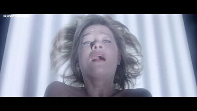 Judy Geeson nua, Stephanie Beacham sensual - Horrorplanet (1981) HD 1080p Blu-ray Ver online